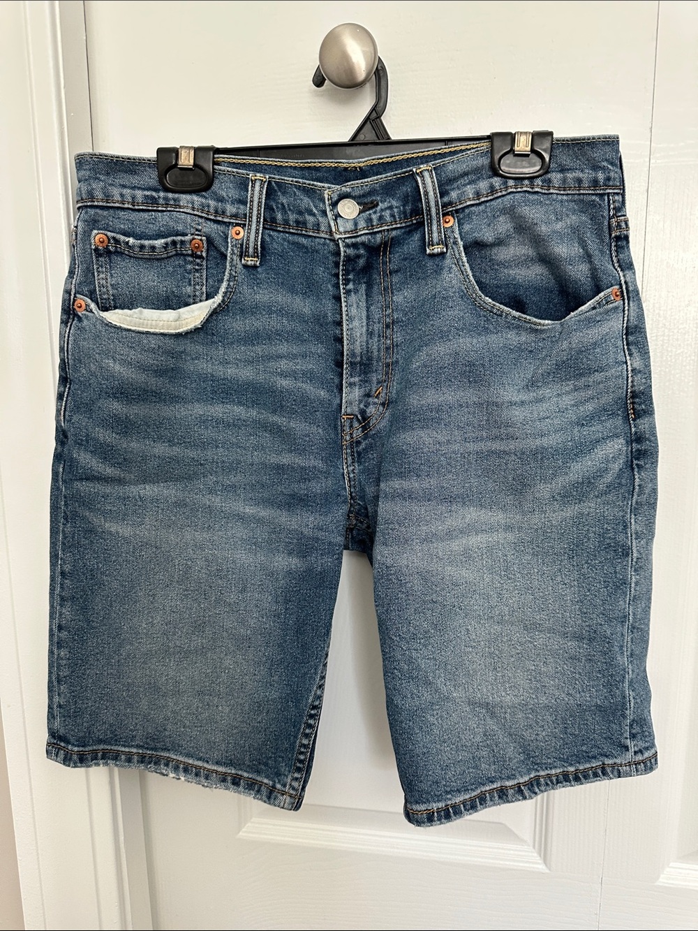 Levi's Men’s Mid-Blue Denim Jean Shorts